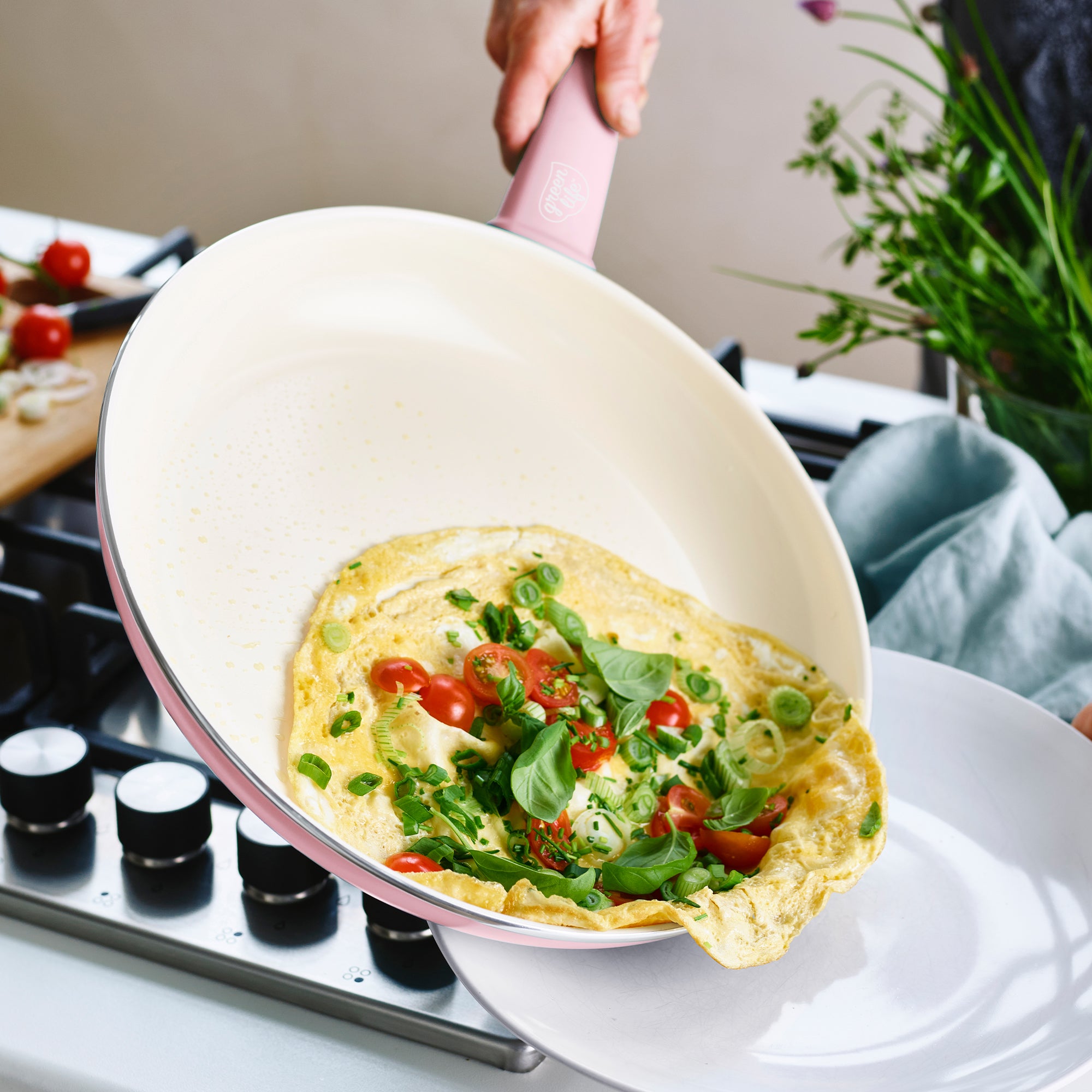 https://www.greenlife-cookware.com/cdn/shop/products/CC002379-001_4.jpg?v=1612556520