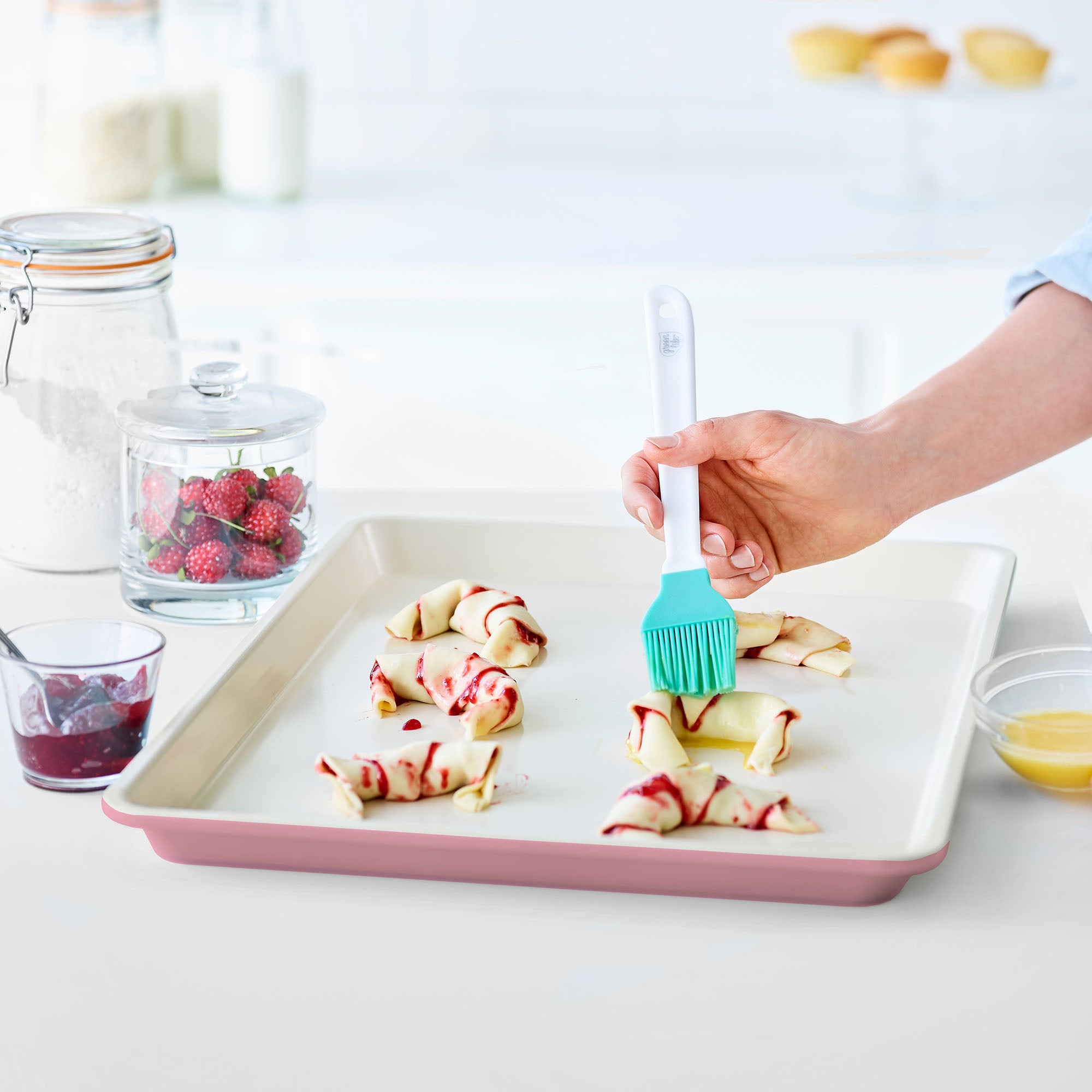 Cookie Sheet with Silicone Grips