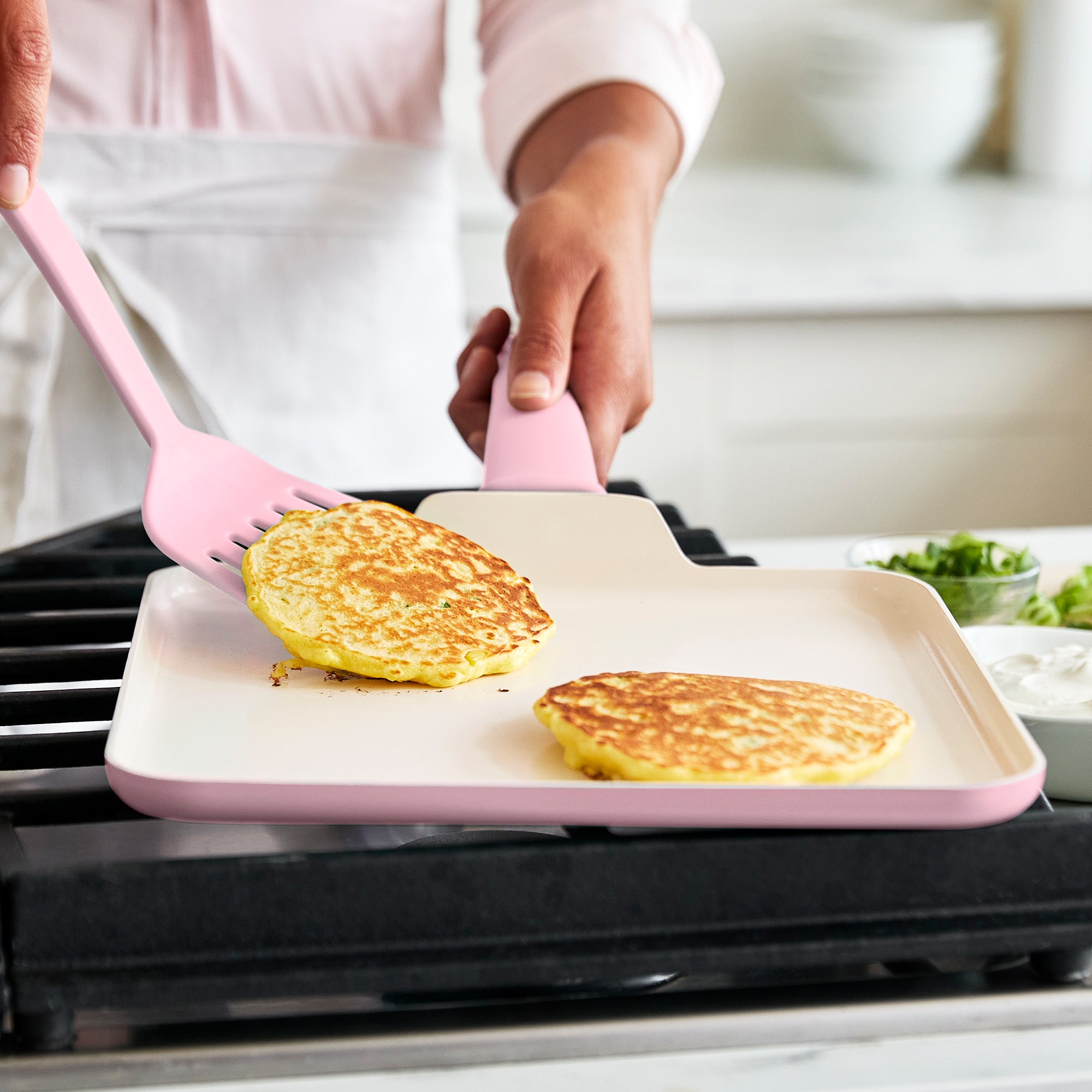 Grip and Flip Egg Pancake Spatula Silicone French Toast Omelet Making  Kitchens