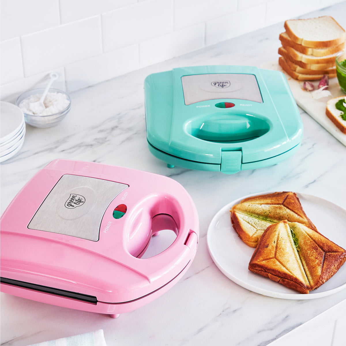 best ceramic waffle makers with removable plates